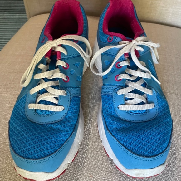 Nike Lunerlon Running Shoes - Picture 2 of 3